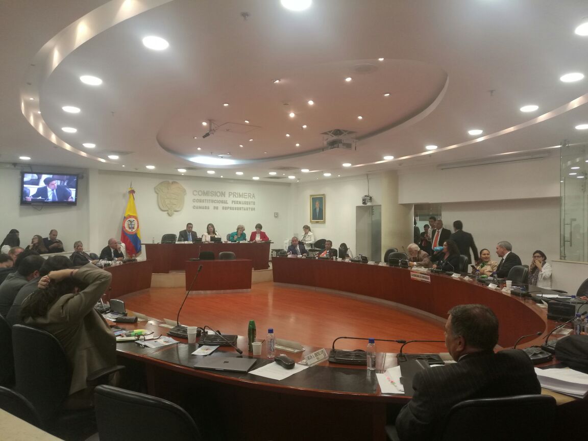 Comisión primera aprueba en primer debate proyecto que establece segunda vuelta para elecciones a la alcaldía de Bogotá