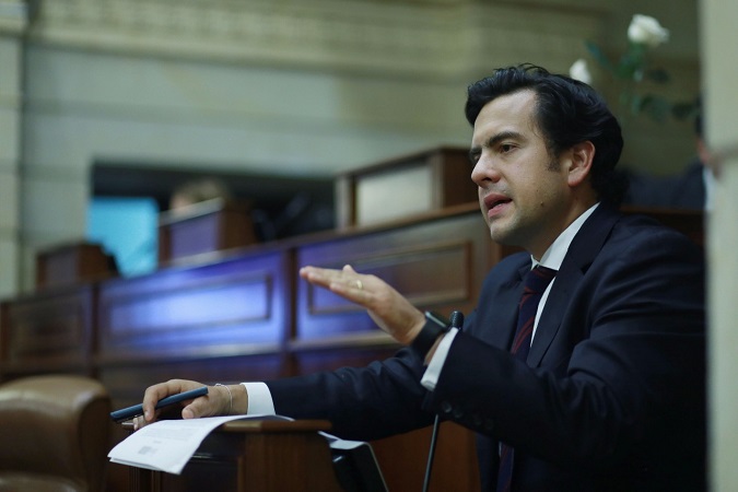 Presidente de la Cámara, Rodrigo Lara, solicitará medidas cautelares en caso de Circunscripciones de Paz