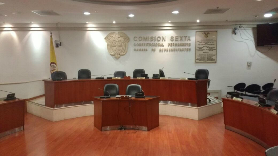 Imagen Sala de Sesiones de Comisión Sexta 