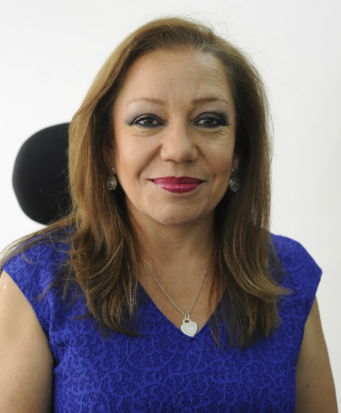 Foto doctora Ruth Claudia Saenz Forero