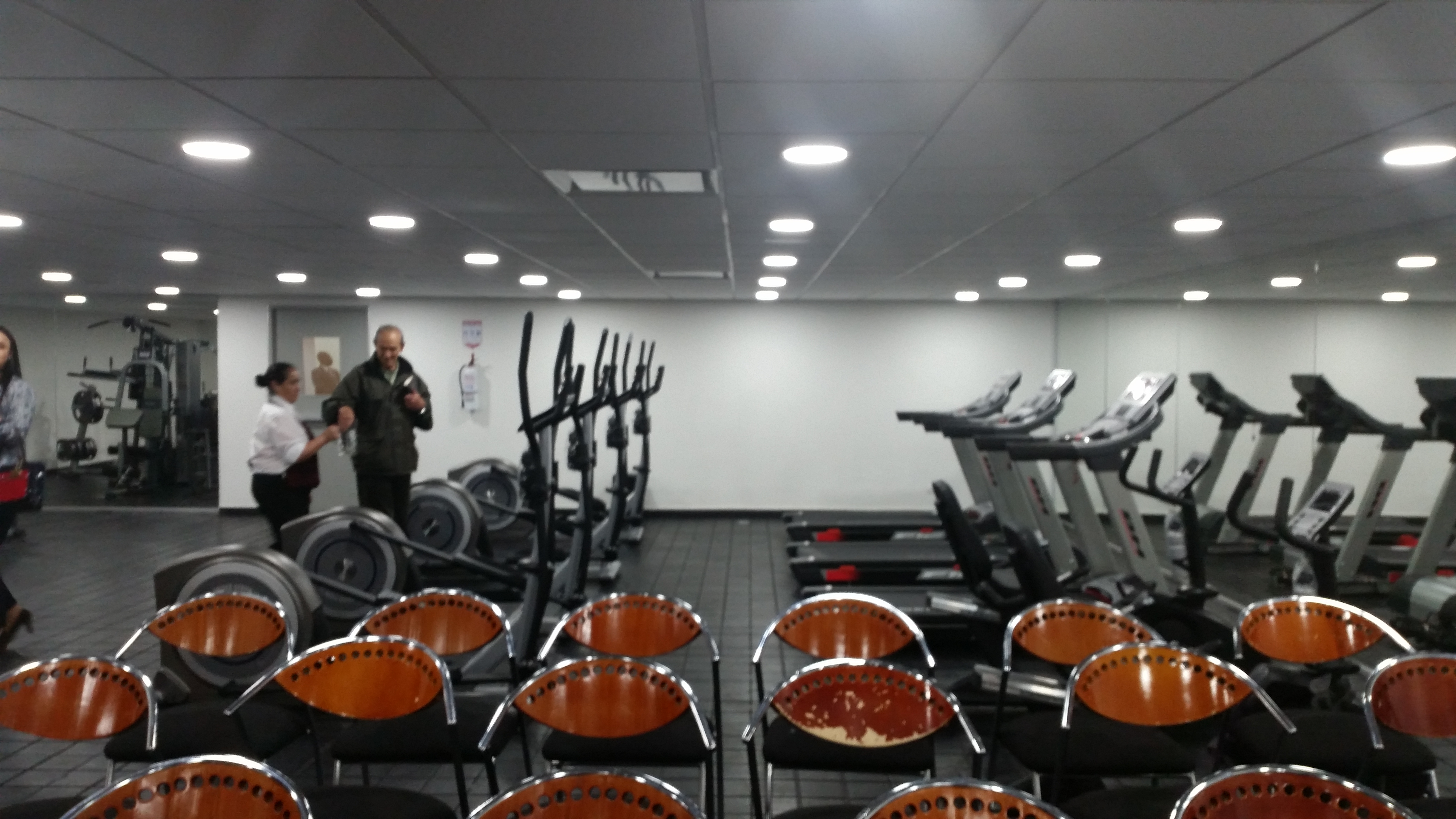 Inauguran Gimnasio para funcionarios