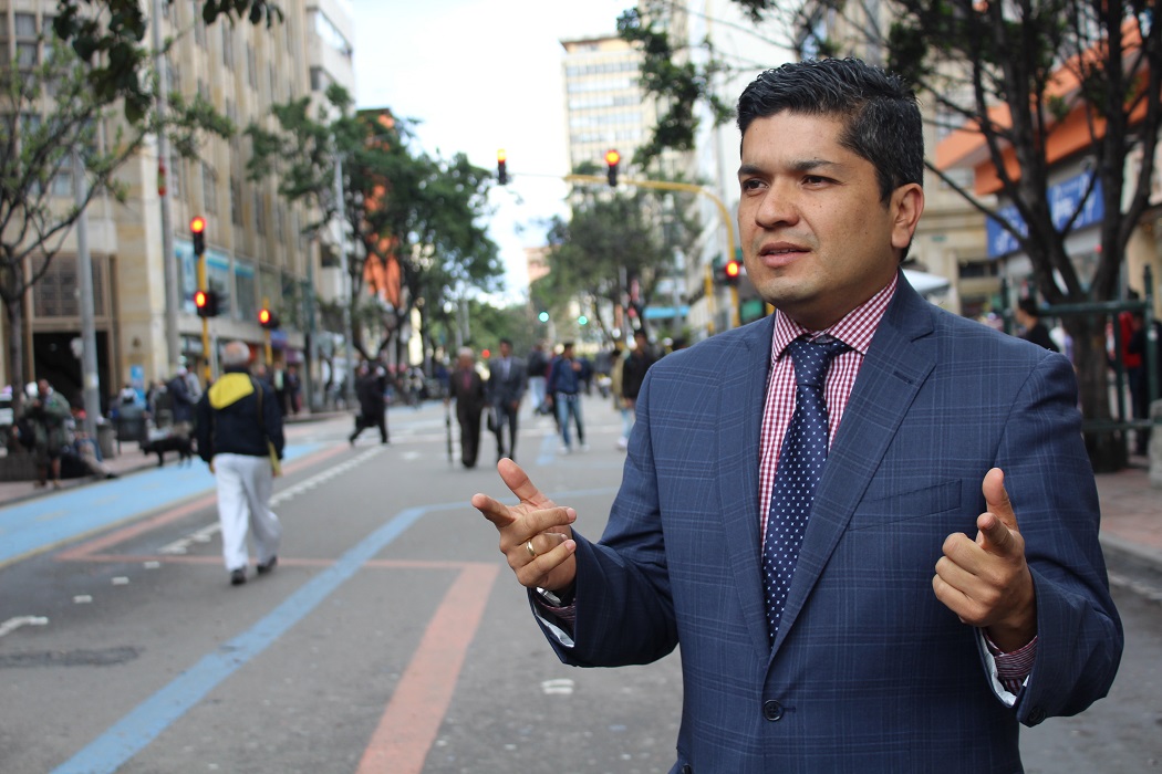 Aplicación para taxis no debe generar costos adicionales para el usuario