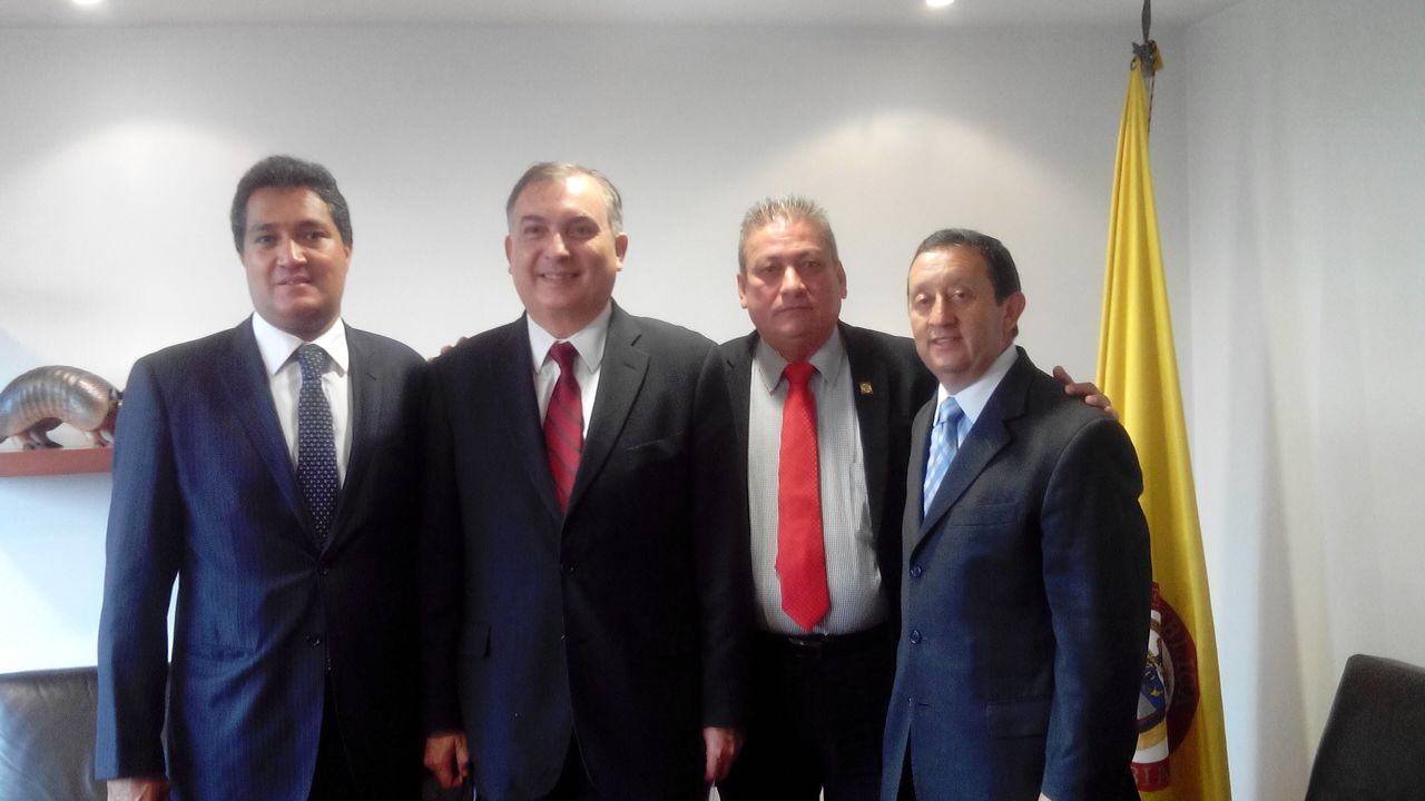 Embajador de la República Argentina visita la Cámara