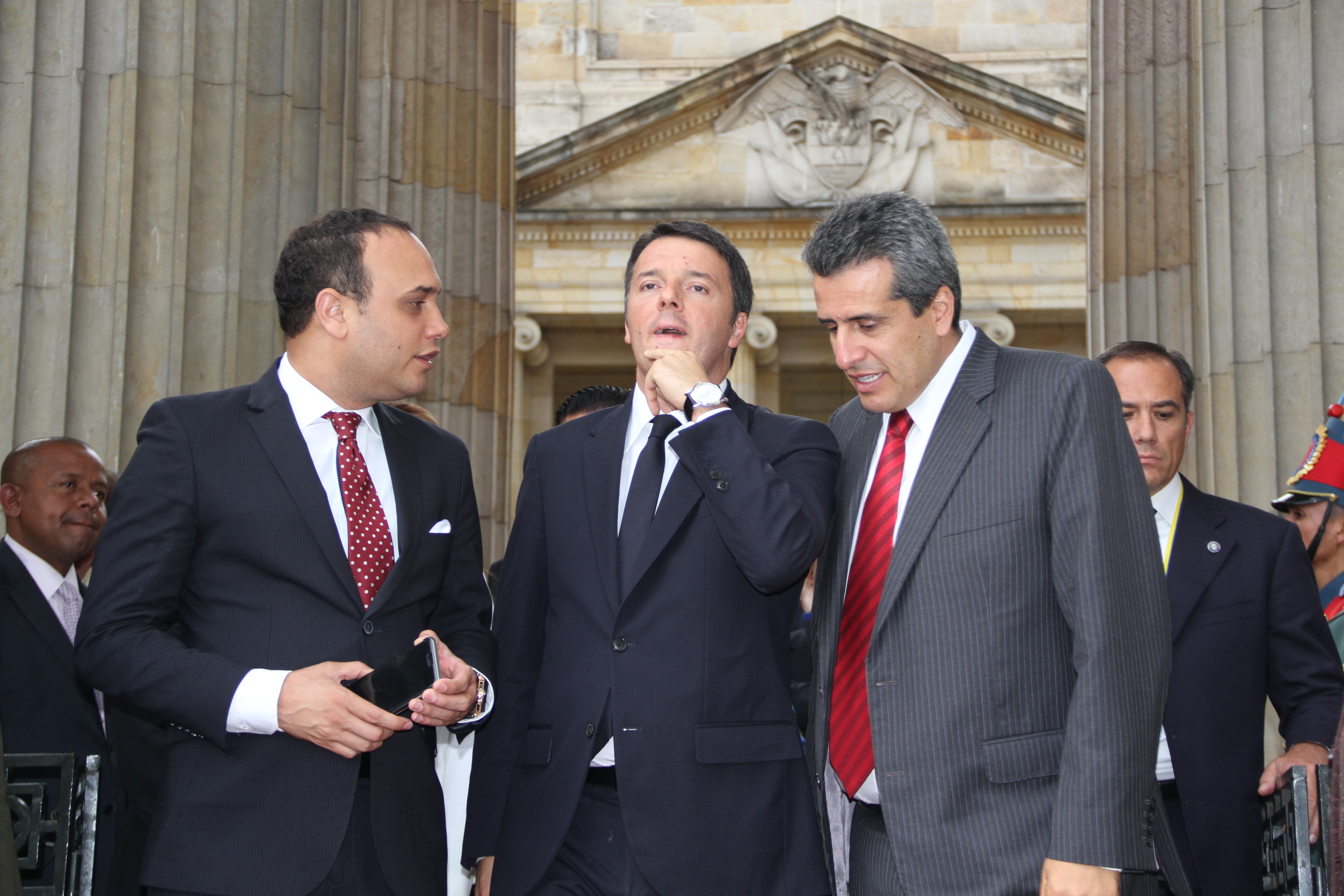 El Primer Ministro de Italia Matteo Renzi visita el Capitolio Nacional de la República de Colombia