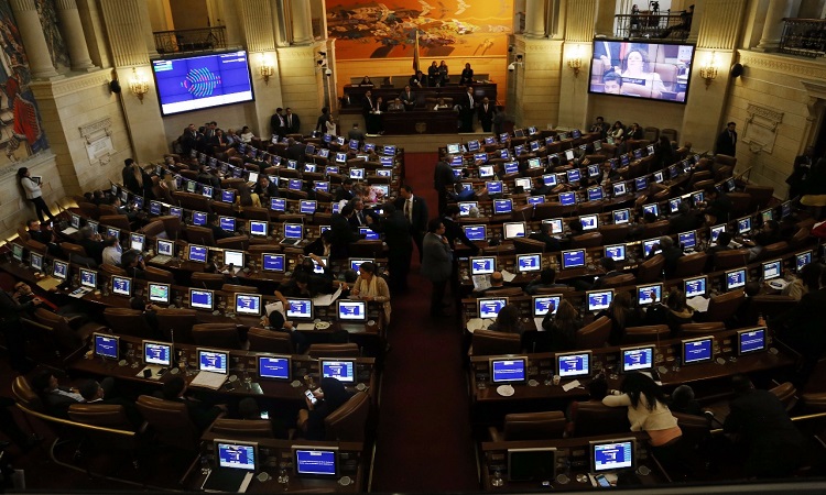Plenaria aprueba ponencia positiva en reforma política