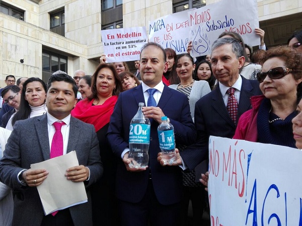 Admiten demanda contra aumento de facturación de agua