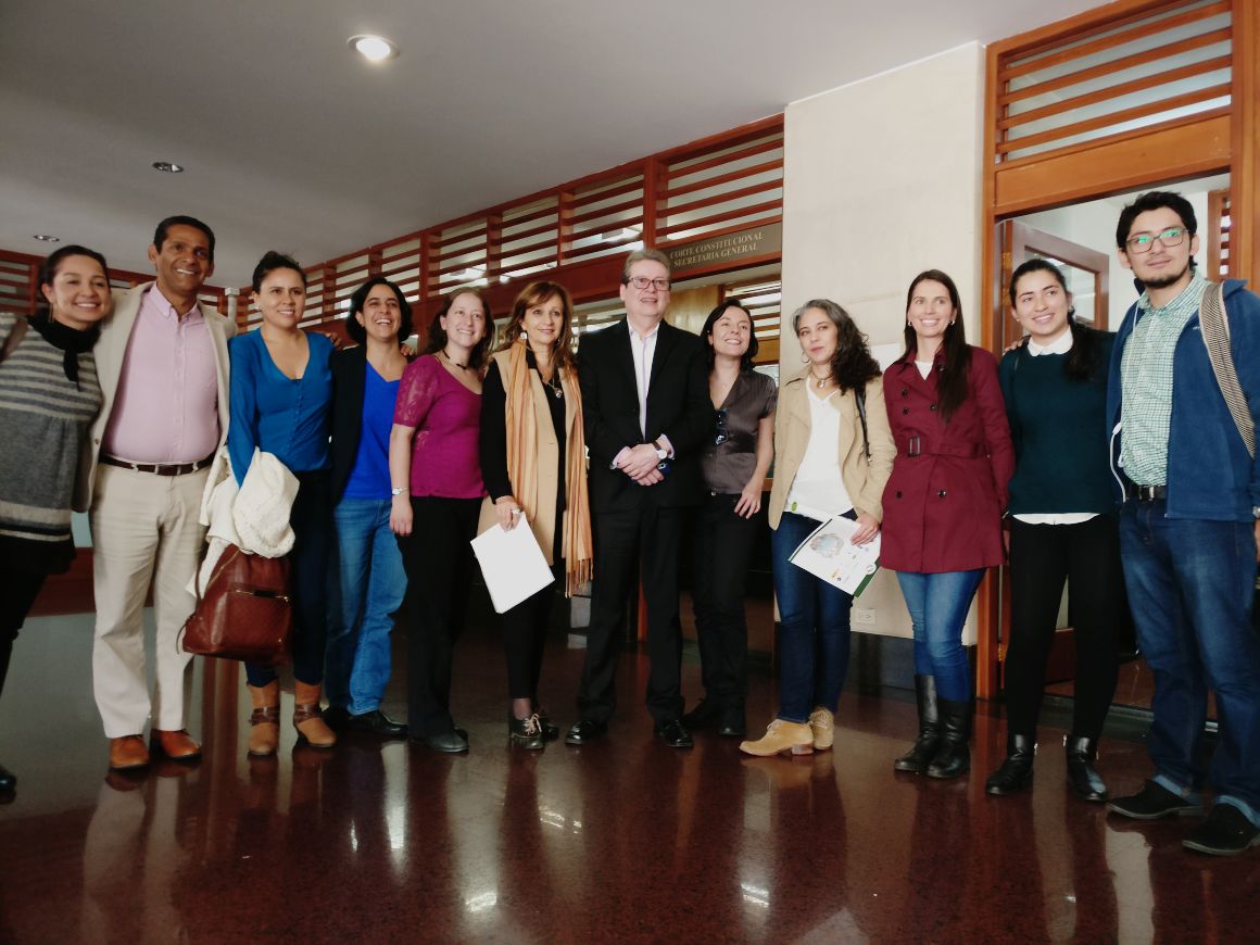 Demandan Código de Policía para proteger derechos de las personas en situación de prostitución