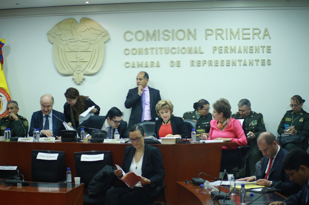Cámara solicita más persuasión y menos multas frente al nuevo Código de Policía