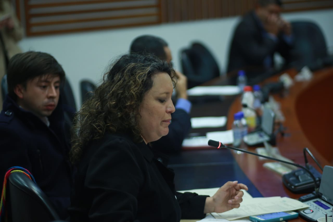 Avanzó proyecto que garantiza recursos de regalías para educación en un 35%