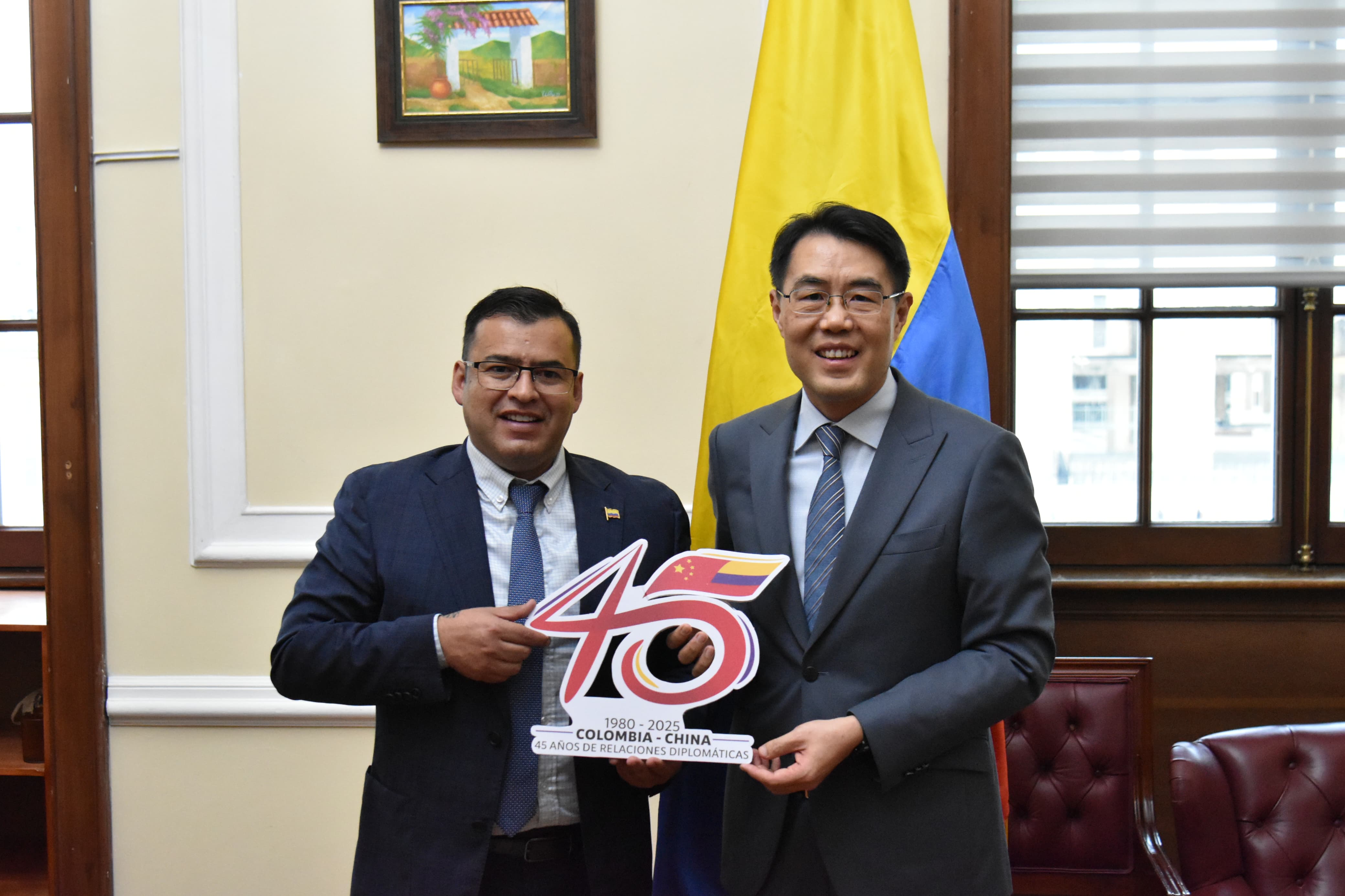 VISITAS, EVENTOS Y CONDECORACIONES FEBRERO 2025