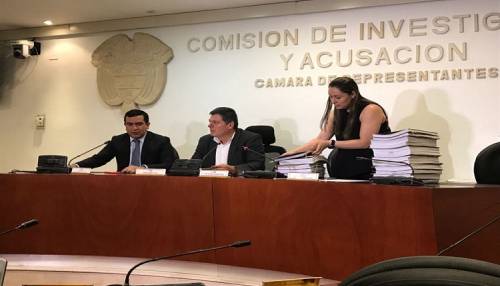 Comisión de Investigación y Acusaciones abrió investigación formal  a exmagistrado José Leonidas Bustos