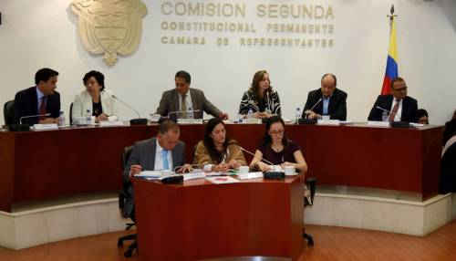 Presupuesto y censo, necesarios para atender migrantes colombianos 