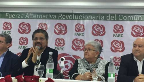 Revuelo político por exclusión de Farc de listas de terroristas de la UE