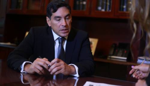 Buscan legalizar transporte de 11 pasajeros