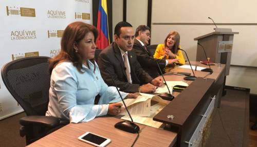 Radicado proyecto que revive tarjeta profesional a periodistas