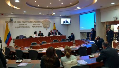 Comisión Séptima debatió sobre conveniencia de nueva reforma pensional