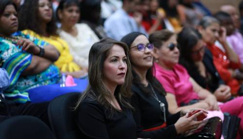 Empoderamiento de la Mujeres, resaltado en el Congreso de la República