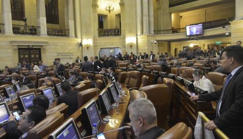 Capitalización de Satena y Cali como Distrito Especial,  a sanción presidencial  