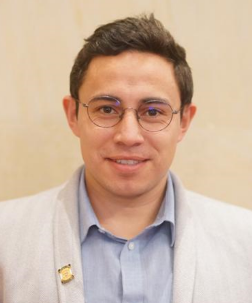 Cristian Danilo Avendaño Fino