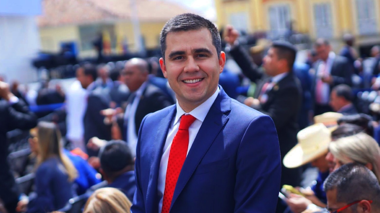 Carlos Adolfo Ardila Espinosa