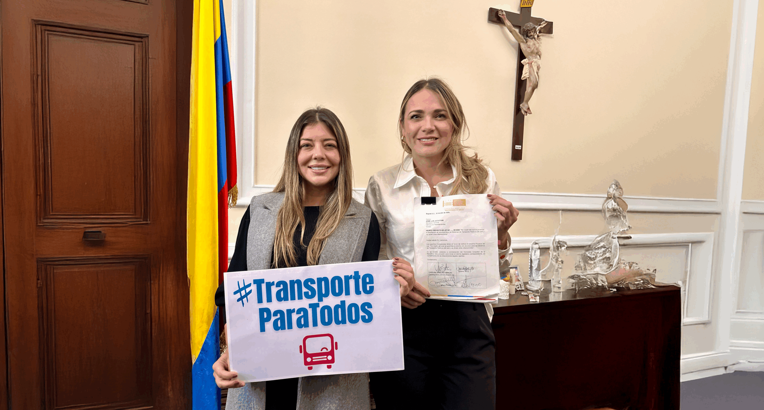 Mediante proyecto de ley se garantizará la sostenibilidad del transporte público y fortalece a Transcaribe