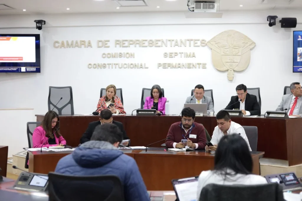 Vivienda digna y agua potable, derechos a los que se puso la lupa en Control Político