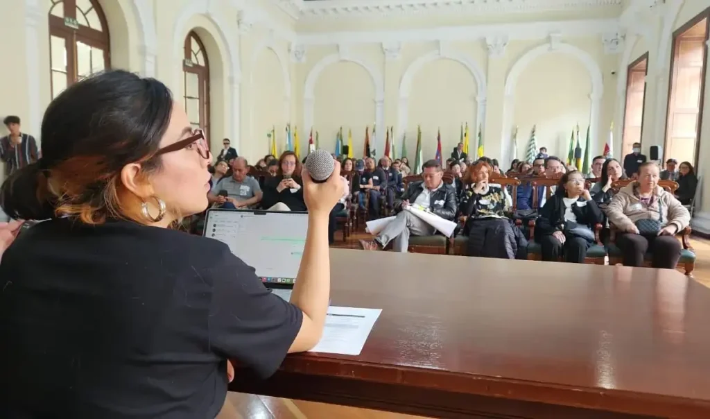 Vecinos de Teusaquillo y Barrios Unidos cuestionan la legalidad del proyecto Vive Claro