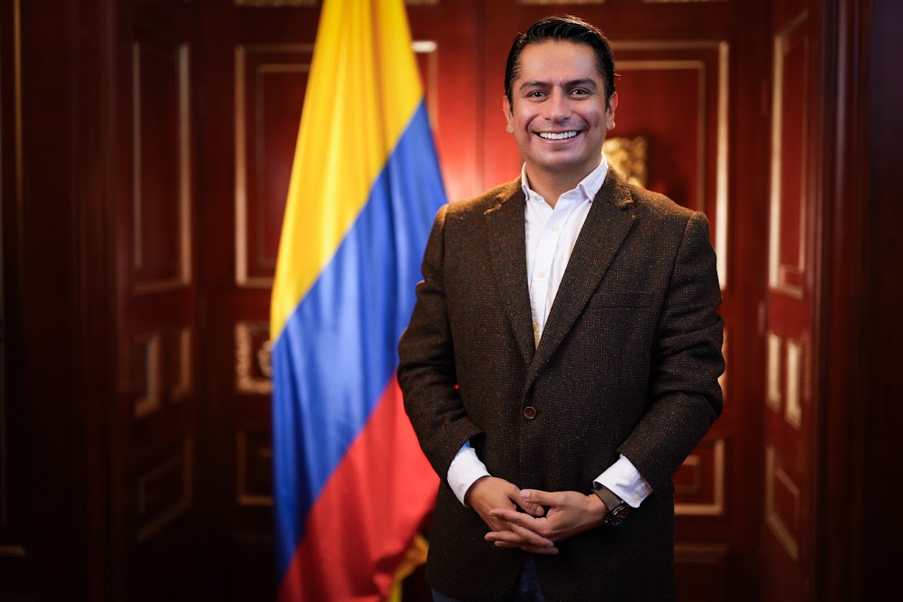 Erick Adrián Velasco Burbano